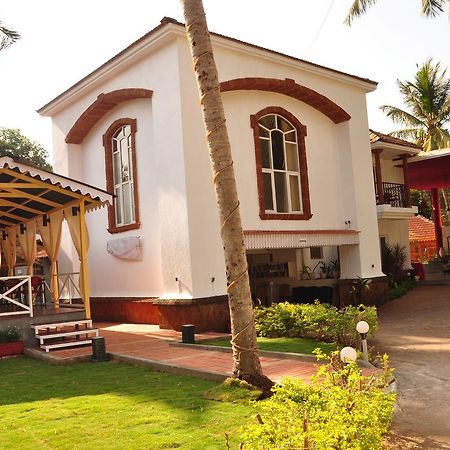 Antara Goa Hotel Marmagao Luaran gambar