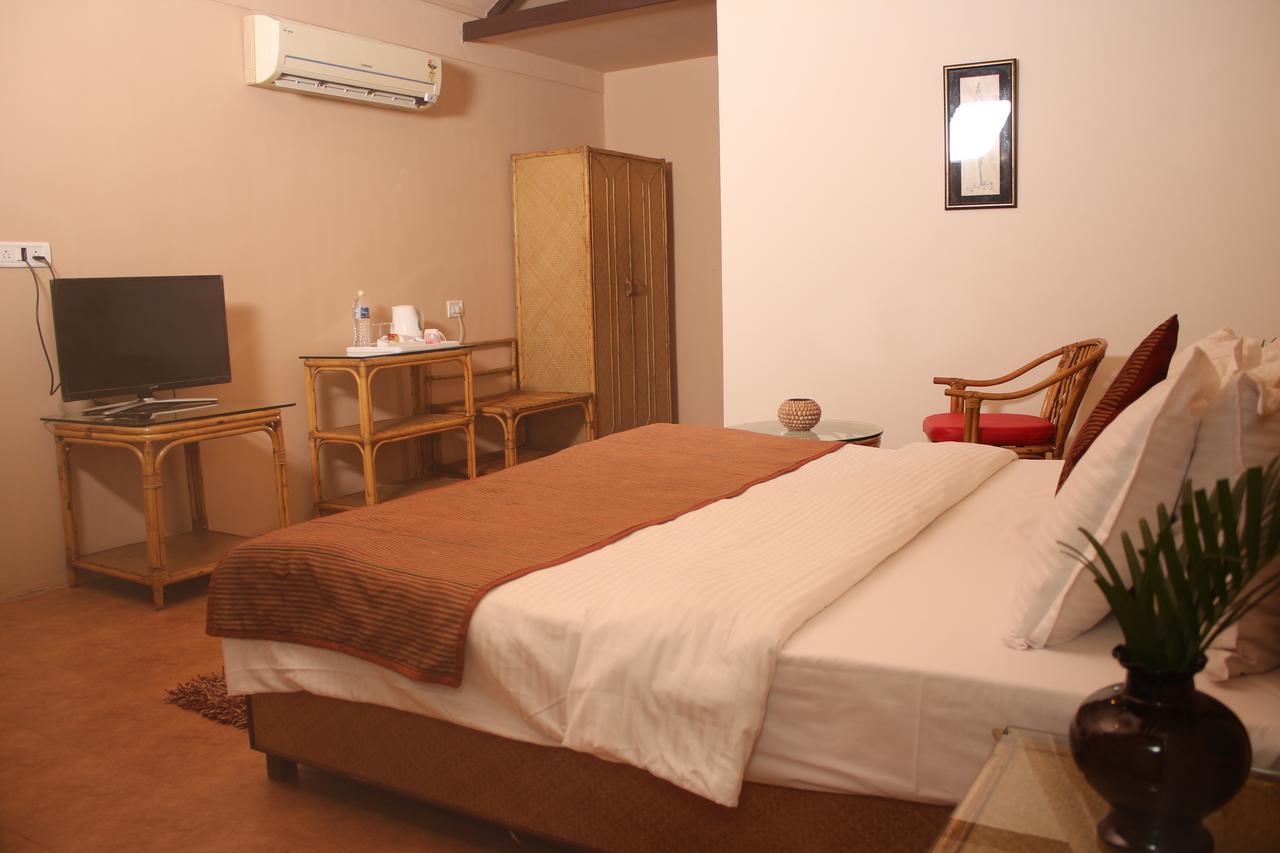 Antara Goa Hotel Marmagao Luaran gambar